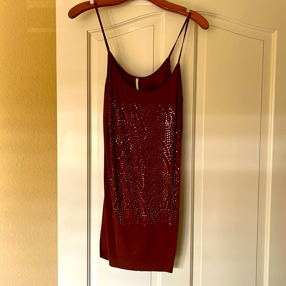 Twelfth Street by Cynthia Vincent Sequined rust tank